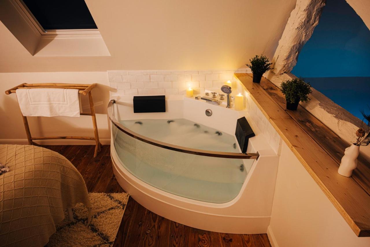 Loveroom Du Perche : Maison Avec Balneo Moulins-la-Marche Luaran gambar