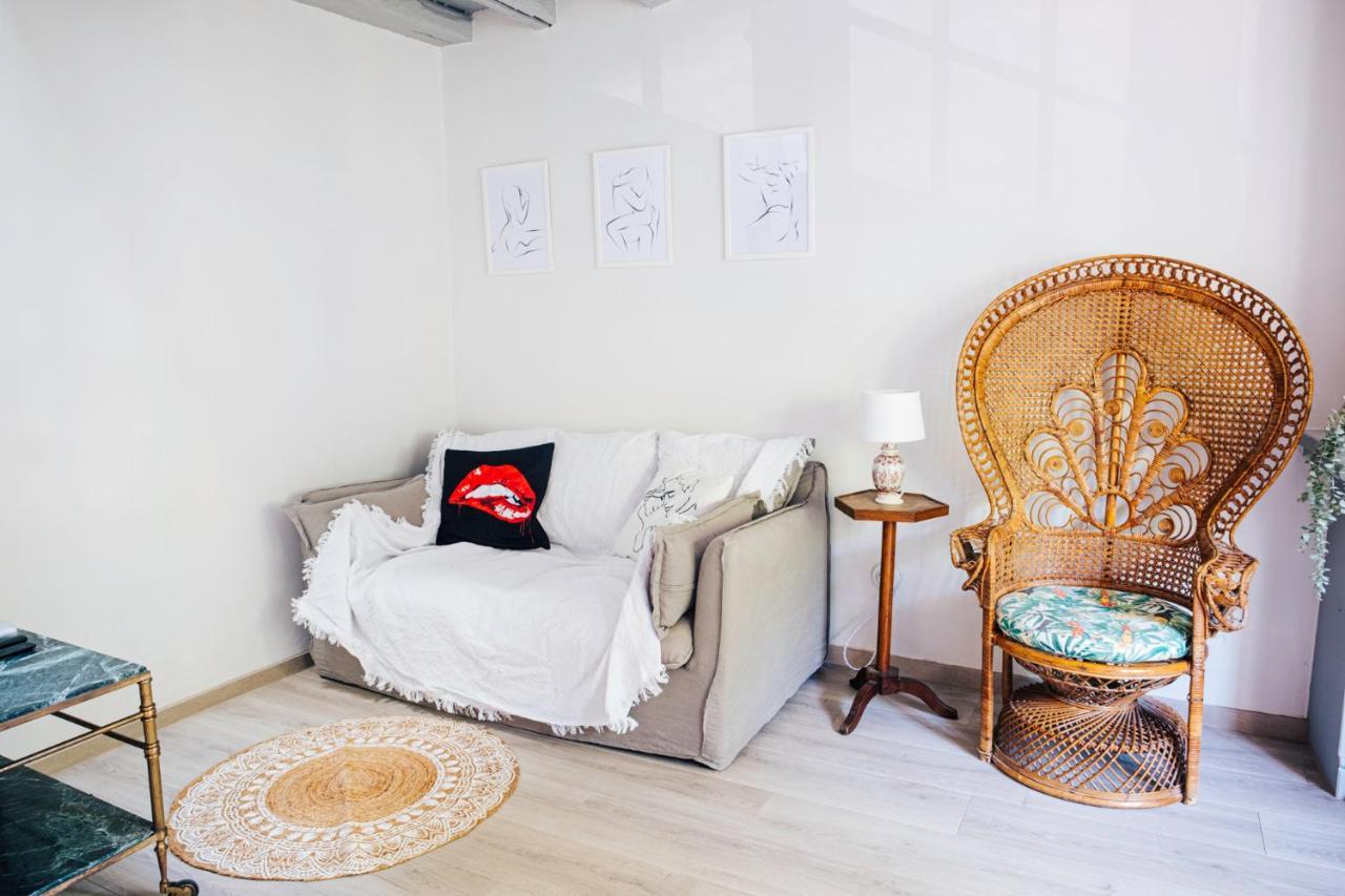 Loveroom Du Perche : Maison Avec Balneo Moulins-la-Marche Luaran gambar