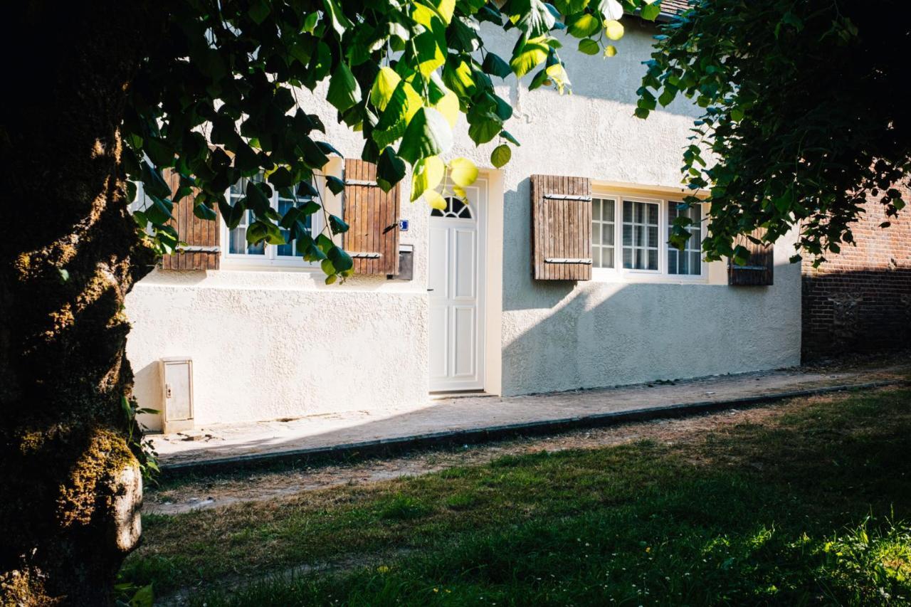 Loveroom Du Perche : Maison Avec Balneo Moulins-la-Marche Luaran gambar